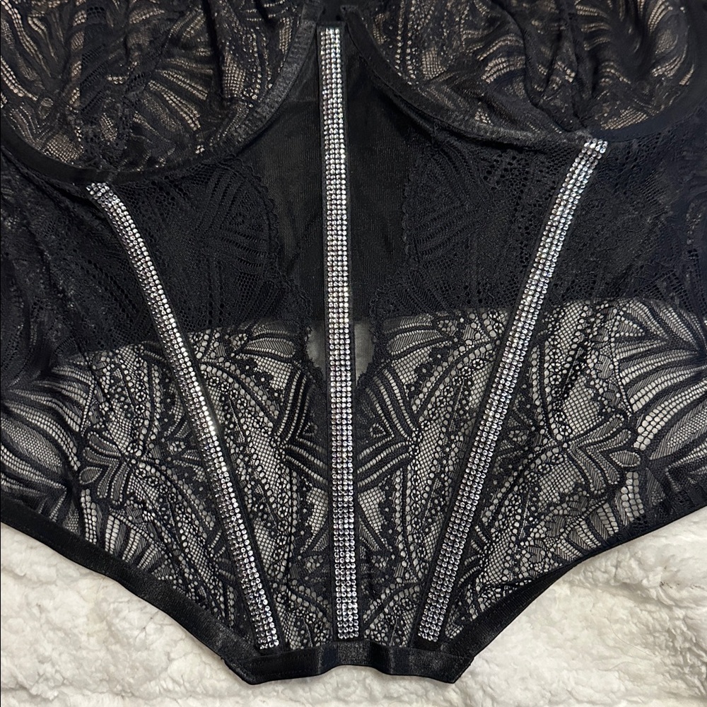 🎈SALE🎈Torrid - Picture 2 of 8